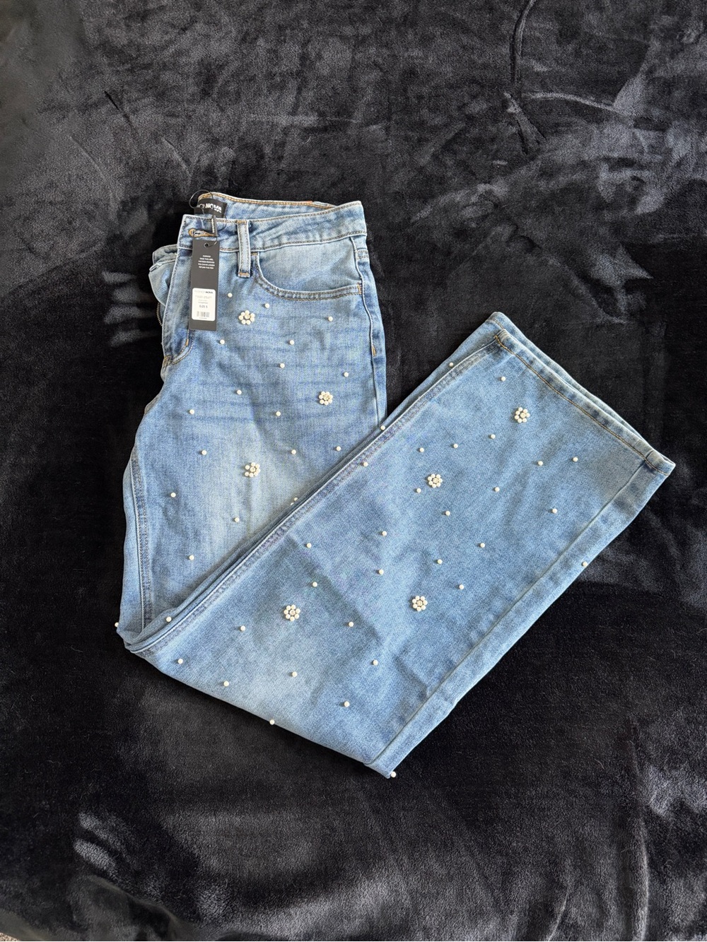 Women’s Light Blue Embellished Pearl Jeans